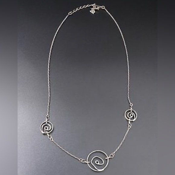 Vintage Silpada Sterling Silver Swirl Pendant - Picture 5 of 7